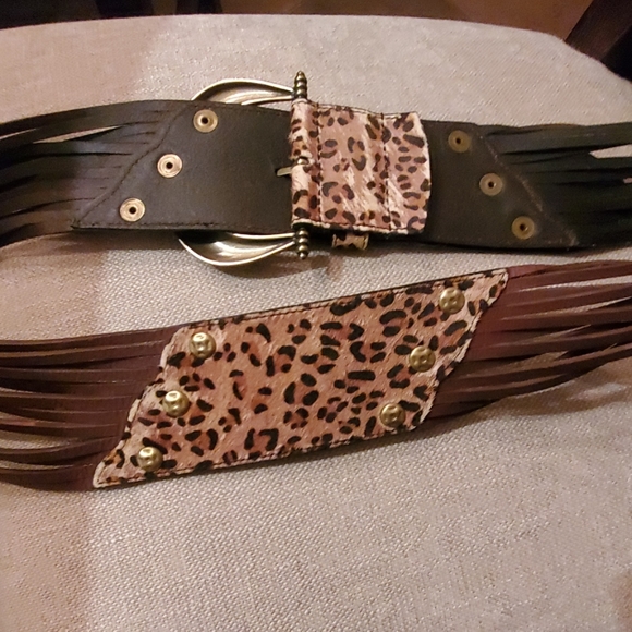 NWOT Chicos Leopard Belt with Gold Buckle Large - Picture 6 of 6